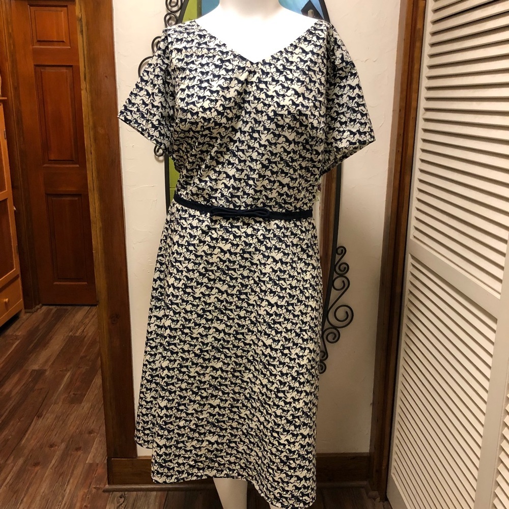 New eShatki Dress - 32W. Great for your Derby week!